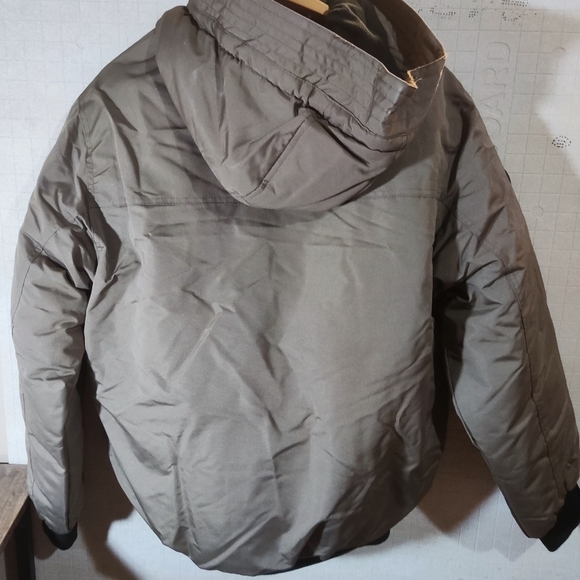 Canada Weather Gear Men's Parka size M - Picture 2 of 5